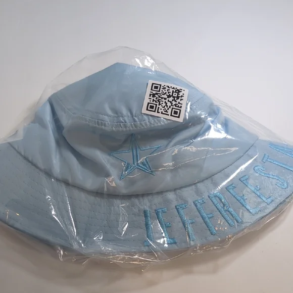 Jeffree Star Blue Bucket Hat Embroidered NEW - Picture 2 of 2